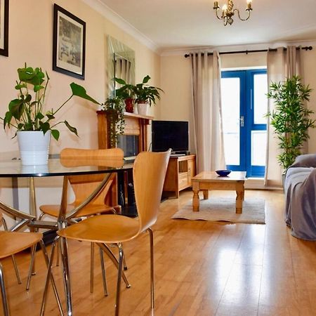 2 Bedroom Apartment Beside Merrion Square Дублин Экстерьер фото