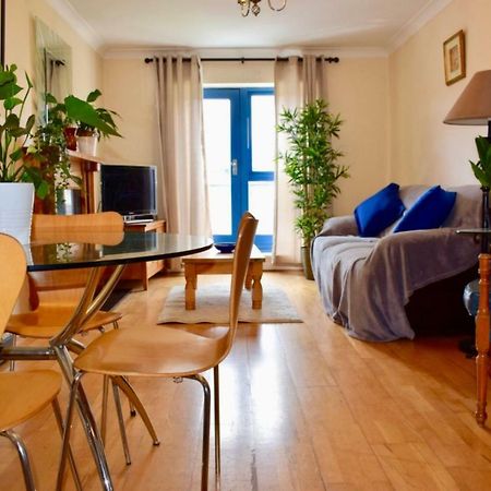 2 Bedroom Apartment Beside Merrion Square Дублин Экстерьер фото