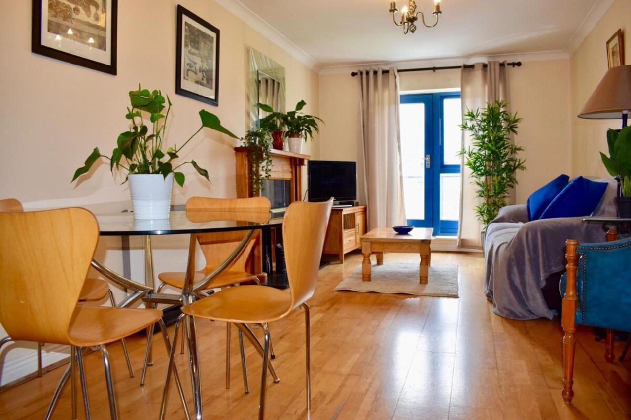 2 Bedroom Apartment Beside Merrion Square Дублин Экстерьер фото